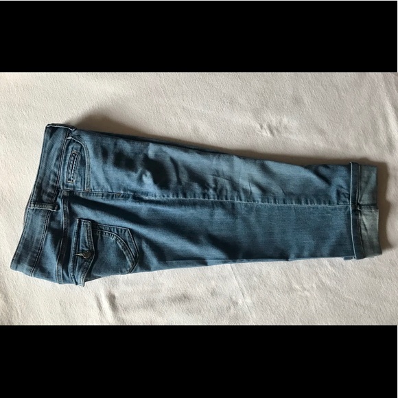 Riders by Lee Denim - Riders By Lee Cropped Blue Jeans